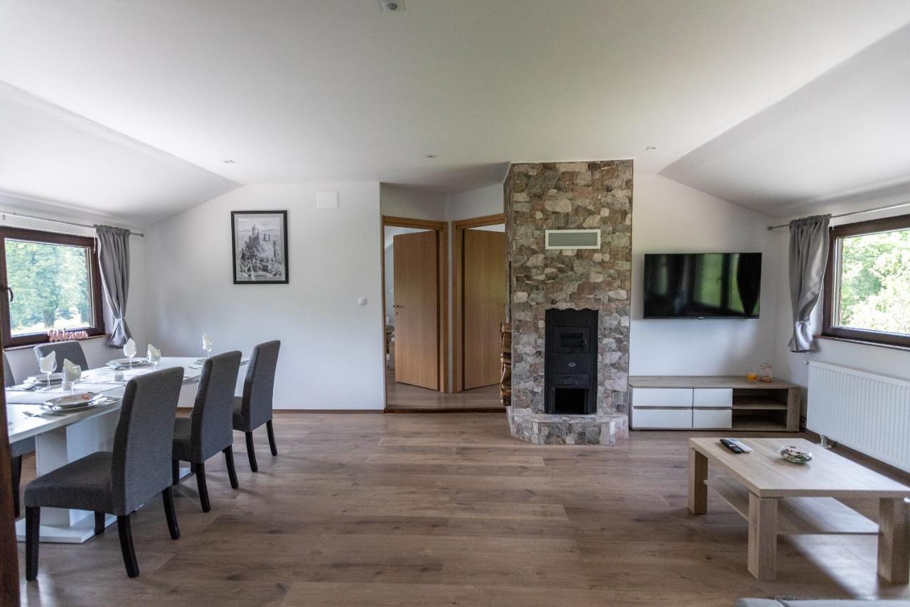 Apartmani Lara Modrus-Kuca Za Odmor Luaran gambar
